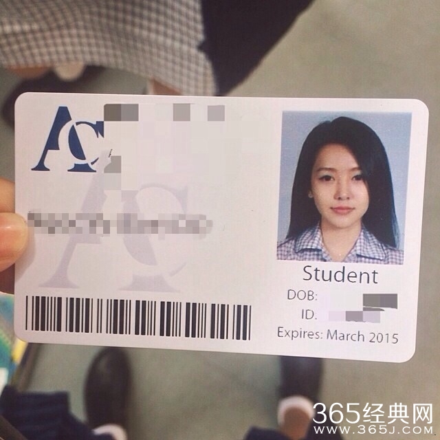 越南最美女大学生走红 可爱私照曝光