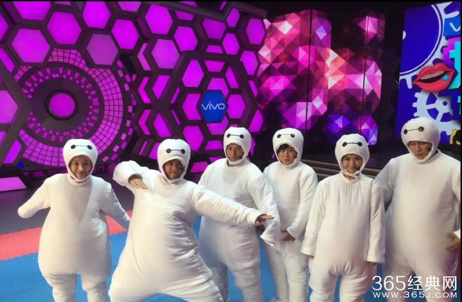 李晨郑凯贾玲录制快乐大本营是哪一期播出_李晨郑凯贾玲合影齐变大白_365经典网