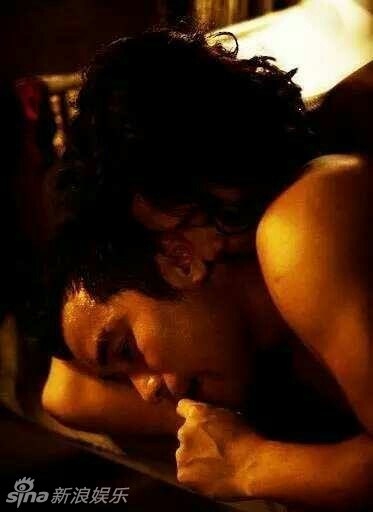 电视剧念念张孝全梁洛施被张艾嘉赶上床_张孝全梁洛施激情床戏曝光_365经典网