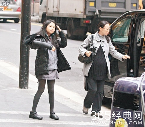 邱淑贞女儿性感私房照及大尺度写真曝光_邱淑贞女儿资料揭秘_365经典网