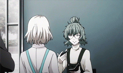 《东京食尸鬼第二季》第七集中什造在高摫泉面前为什么拘谨呢