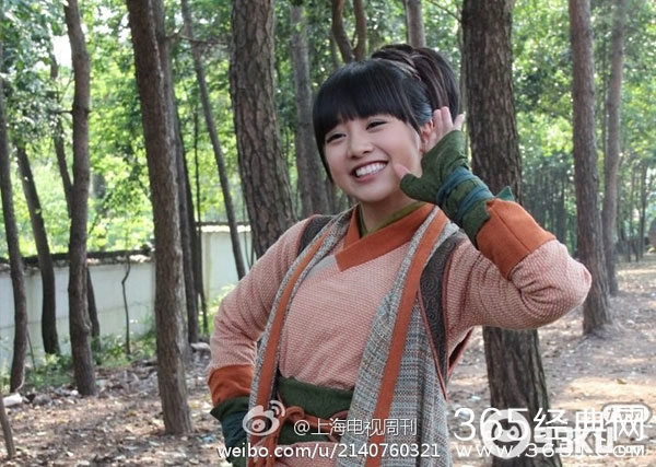 《新少年四大名捕》鬼鬼凌依依在第几集出现？