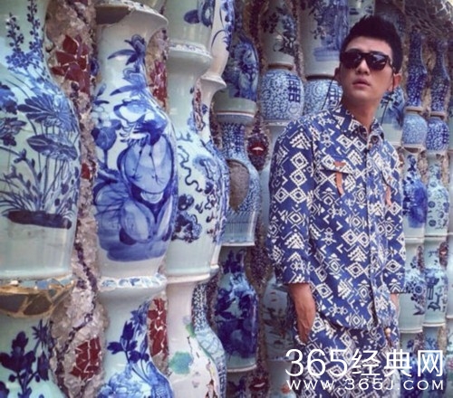 大左美国出海照颜值飙高 回国开工自嘲变懒