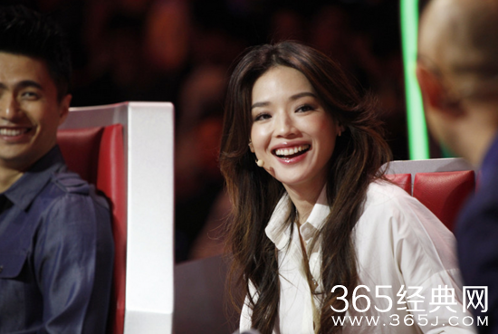 《最强大脑》中国风PK英伦范黄磊见证现实版福尔摩斯