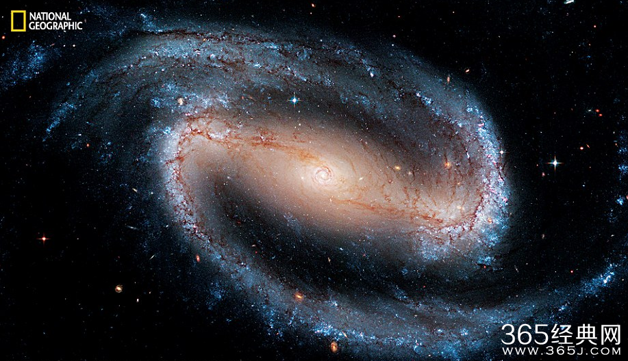 哈勃拍摄绝美星空图片 25年一遇