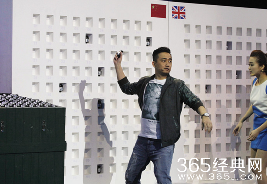 《最强大脑》中国风PK英伦范黄磊见证现实版福尔摩斯