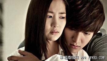 李敏镐前女友是谁？ 李敏镐朴敏英为什么分手原因曝光揭秘朴敏英个人资料照片背景