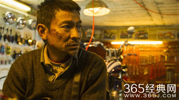 【大写人物】刘德华：别人问我为何还耍帅？我习惯了啊