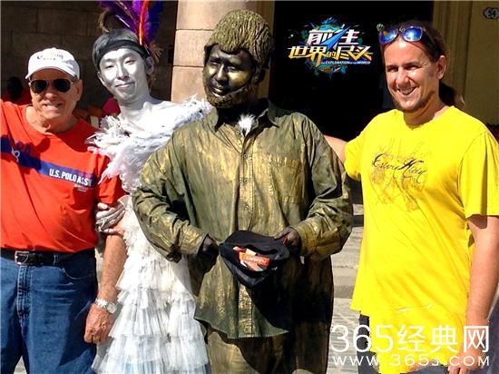 大张伟化身“海明威” 现身古巴酒吧引围观