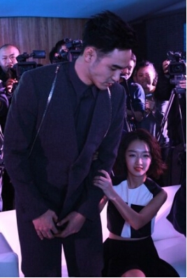 周冬雨小三上位畸恋阮经天_周冬雨糜烂情史揭秘_365经典网