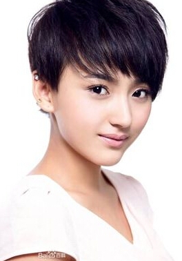 《执念师》曲小弯是谁演的 曲小弯扮演者艾晓琪资料照片