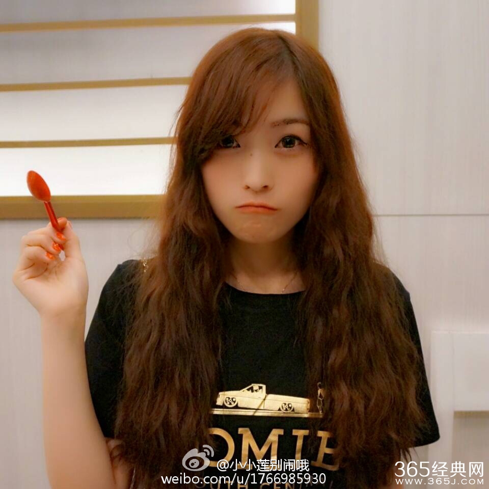 第一女神爆照走红