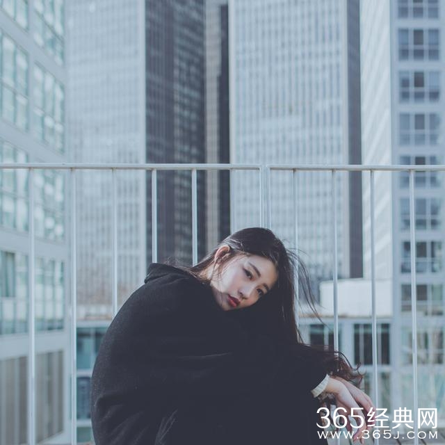 唯美爱情图片：爱那么短，遗忘却那么长