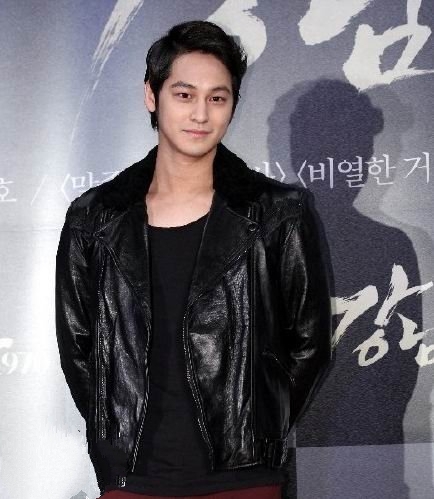 金范 tvN月火新剧隐藏身份出演_金范将挑战精英刑警_365经典网