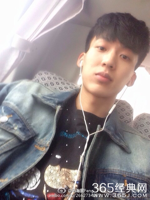 太理柯震东冯瀚圃个人资料介绍 瀚圃家境有女朋友吗揭秘