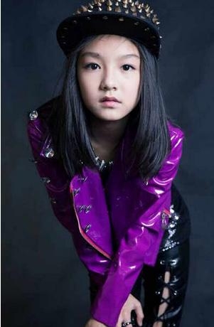 王俊凯tf家族上《快乐大本营》爆王俊凯成绩和女友