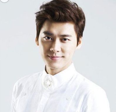 《花儿与少年2》第一期拍摄现场照 