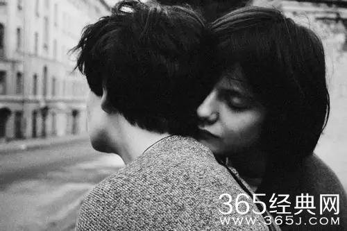 失去，才懂得珍惜； 痛过，方知爱有多深！