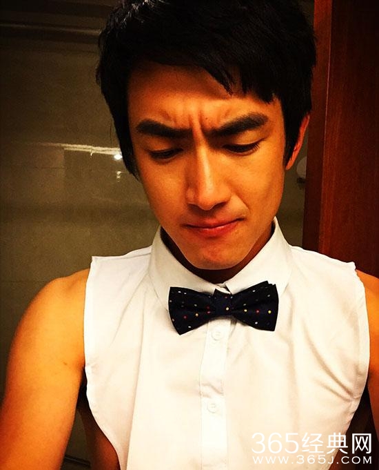 林更新晒跑男奇葩服装露点_女仆围兜被赞女仆诱惑_365经典网