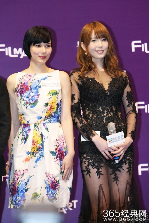 女优波多野结衣现身香港电影节美亚发布会抢镜引围观