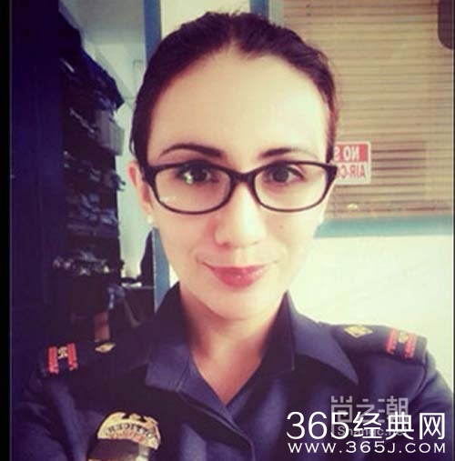 菲律宾最美女警察狄里尤走红 将参加地球小姐选美比赛_shangc.net