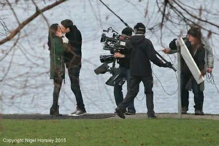 《闪电侠第一季》16集介绍