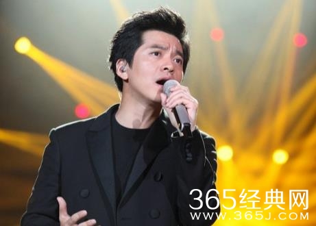 《我是歌手3》李健《故乡山川+乌苏里船歌》在线试听