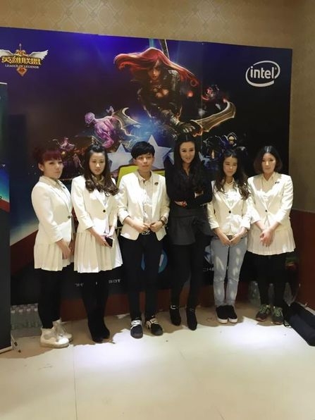 离梦想更进一步 OMG女队备战4月TGA省赛