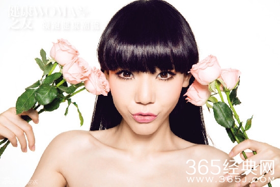 曝吴莫愁为了成名卖掉3套房 吸金1.3亿仍让爸妈住出租房