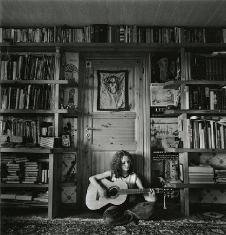 晚安心语150326：大部分的人，只是陪我们走一段路