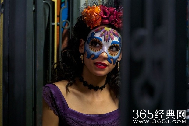 《007》墨西哥拍摄趣事：爆炸声扰民 餐饮下降40%