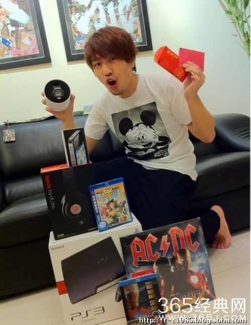 贾静雯弟弟贾鹏礼（卫斯理）资料介绍_参加综艺节目曝从小隐瞒身份_365经典网