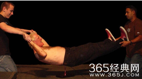 你敢躺在一根钉子上吗？