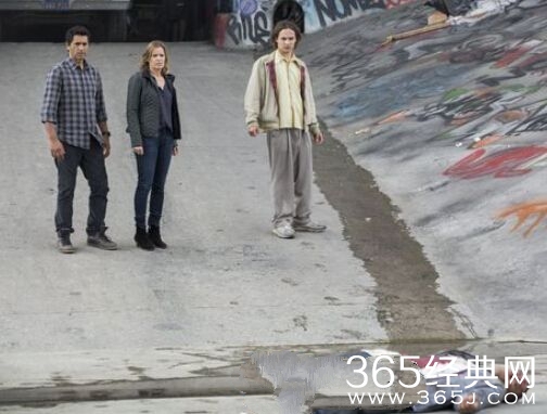 《行尸走肉第五季》第16集rick最后把谁给杀了 被杀的是谁