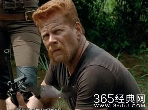 《行尸走肉第五季》16集设陷阱的是什么人 设什么井