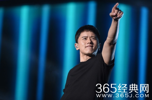 2015第22届东方风云榜颁奖盛典获奖名单 TFBOYS张杰周笔畅