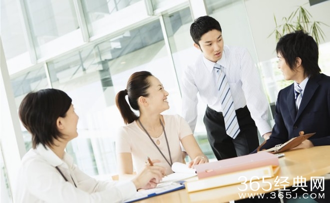 职场新人：谨慎绕开“表现陷阱”