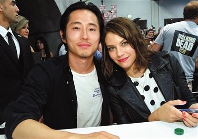 《行尸走肉》韩裔帅哥唱主角 他曾拒演丑化亚裔的角色