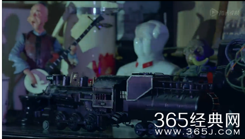 《嘿，老头！》第15-18集预告片及剧情介绍：海皮帮助老头恢复记忆