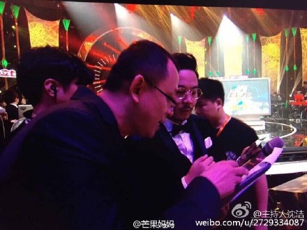 我是歌手第三季双年巅峰会剧透_邓紫棋回应洪涛全文发布_我是歌手双年巅峰会完整歌单曝光