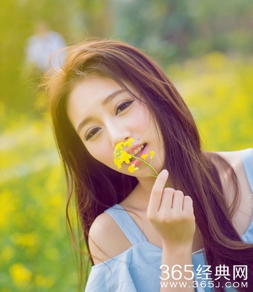 每日笑话段子：出差提前回来的惊喜