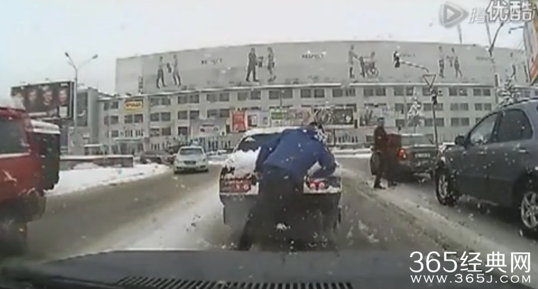 全球人都在看，都在转，没有对白，你看得懂吗？