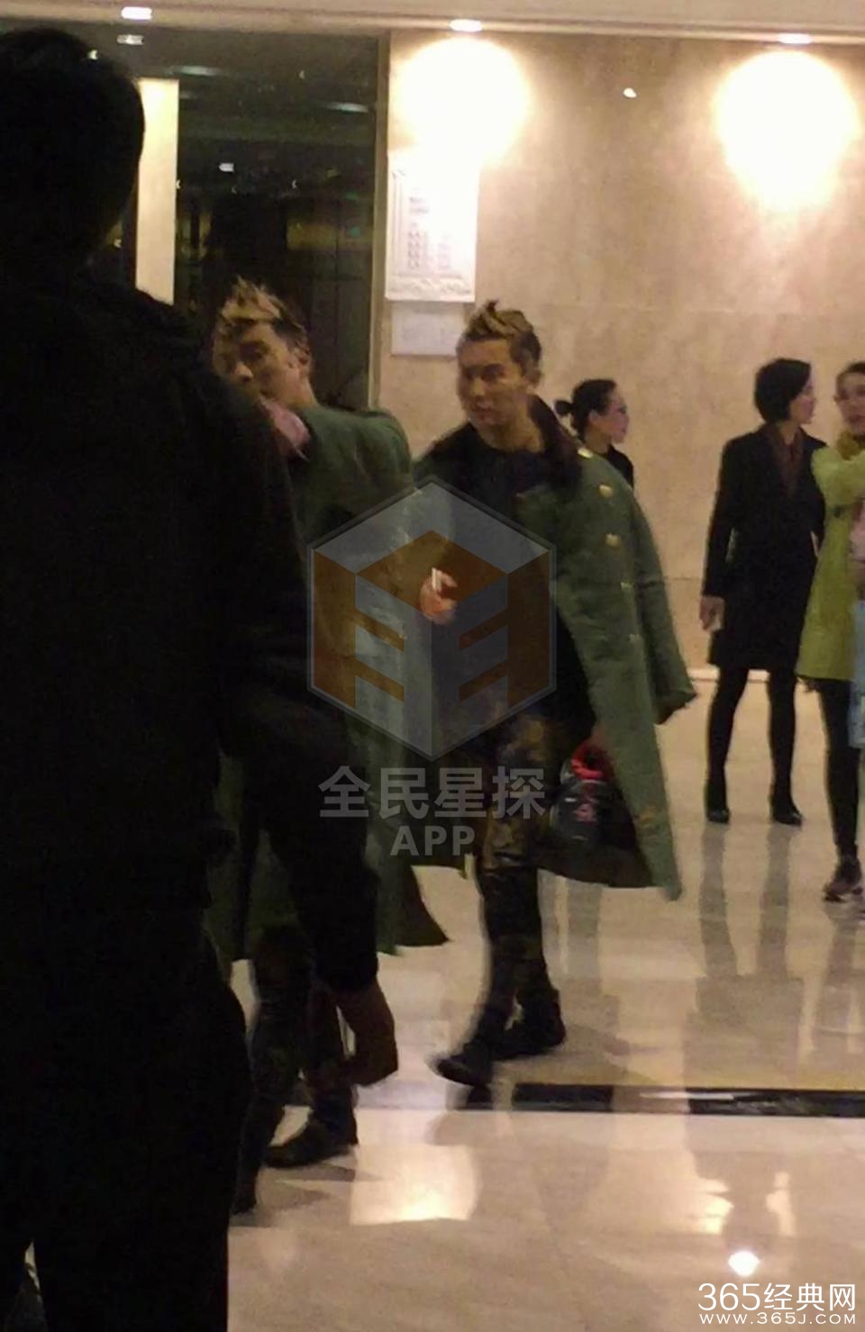 “出来混早晚都要还的”张子萱老公出狱 陈赫被偷拍怒逼删照藏行踪