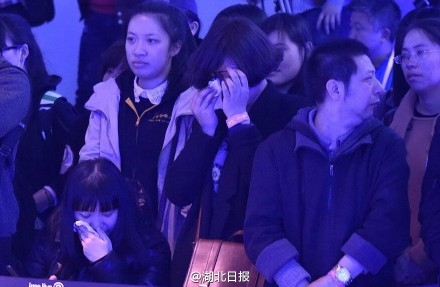 姚贝娜追思会在京举行 冯小刚陈楚生含泪悼念姚贝娜去世77天