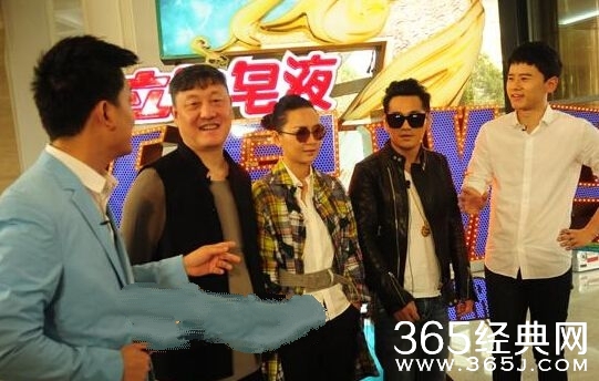 《我是歌手》2015巅峰会芒果TV电视直播观看  韩红韩磊叫板李健杨宗纬走心对决