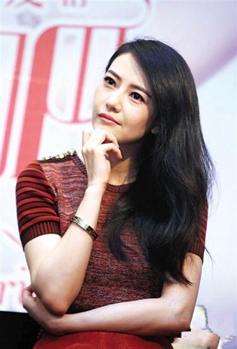 高圆圆力挺“剩女”:没合适的就等 千万别凑合图片