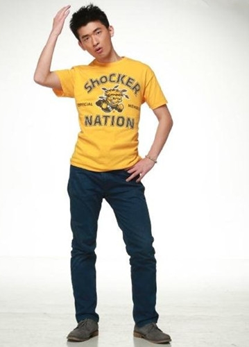 《校花与学神》长腿正太赵冶 学神陈建汉身高体重资料介绍