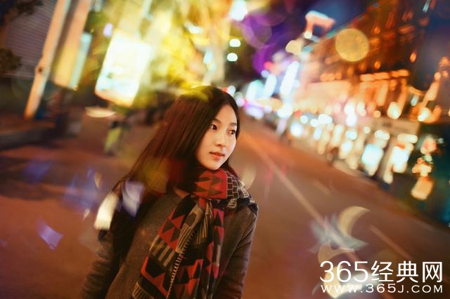 唯美爱情语句：谁为谁心痛，谁把谁当真