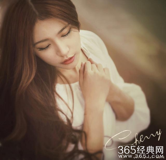 唯美爱情语句：谁为谁心痛，谁把谁当真