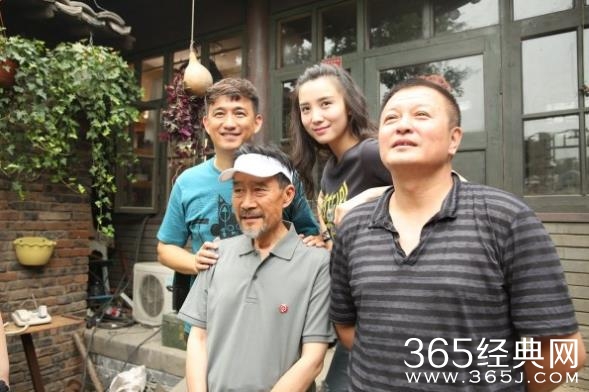 《嘿老头》易爽她弟弟易智会把海皮的房子卖了吗 海皮最后被判刑了吗